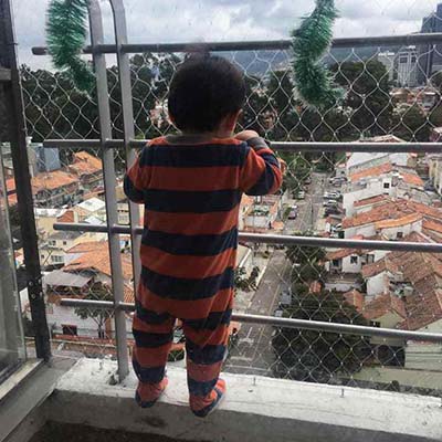 Mallas de Seguridad en Bogotá » Protección Balcones - Ventanas