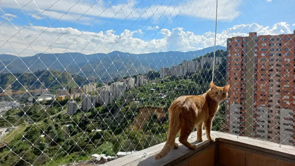 Mallas de seguridad para terrazas: Protección y estilo para tu hogar